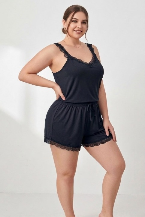 ensemble-dentelle-avec-short